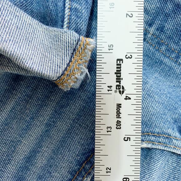 Levis 27 Premium Denim Distressed Cuff Jean Shorts Medium Blue - Picture 8 of 9
